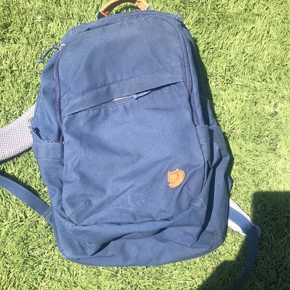 Fjallraven Raven 20 Navy Fjallraven Bags Fjallraven Raven 2l Poshmark